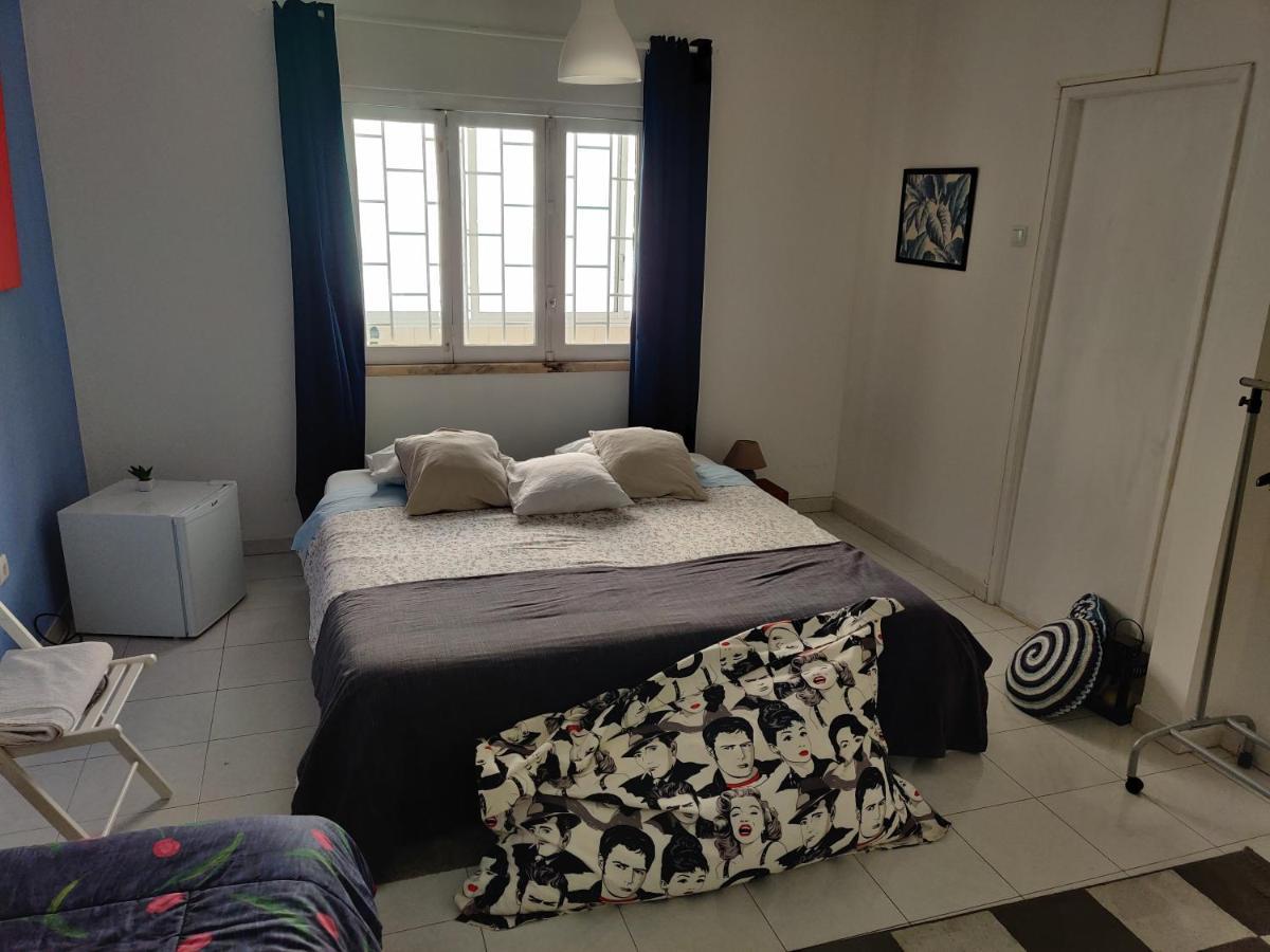 Vasco Santana Guesthouse Odivelas  Eksteriør bilde