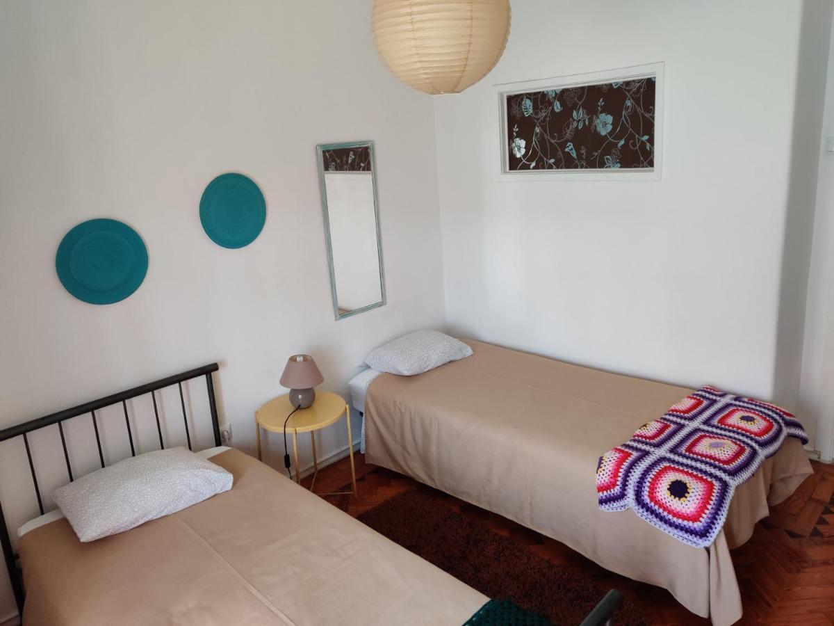 Vasco Santana Guesthouse Odivelas  Eksteriør bilde
