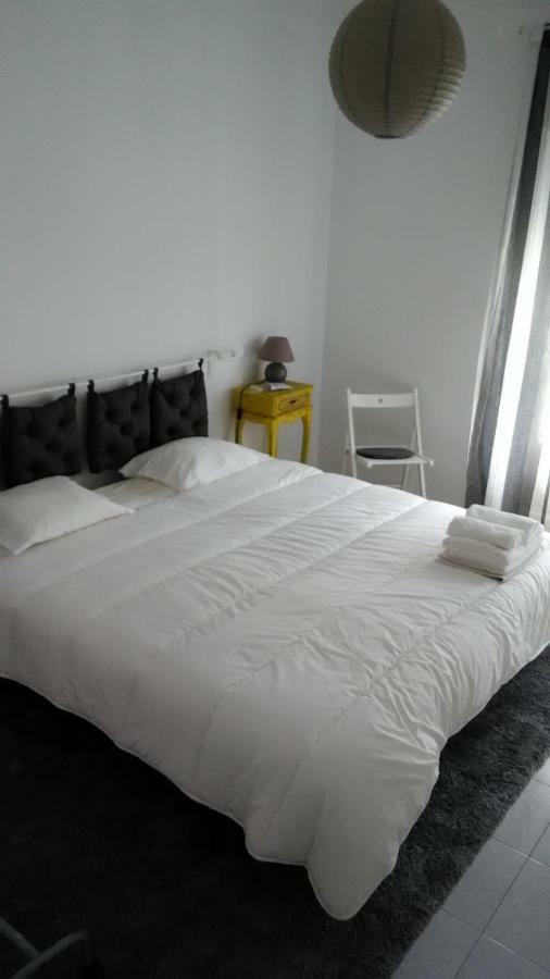 Vasco Santana Guesthouse Odivelas  Eksteriør bilde