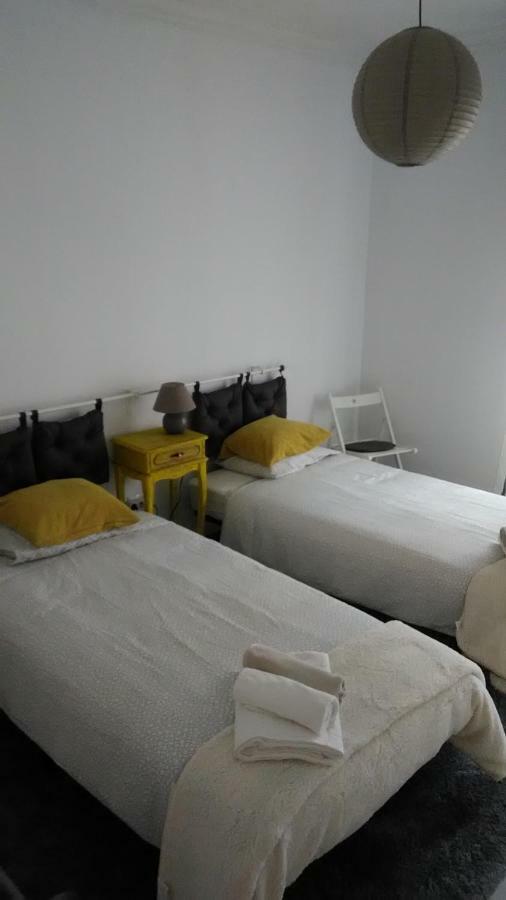 Vasco Santana Guesthouse Odivelas  Eksteriør bilde